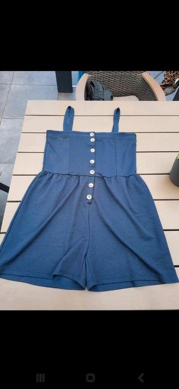Nieuw jumpsuit/playsuit maat XL valt als 40 beschikbaar voor biedingen