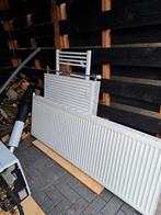 Radiatoren 5 stuks uit 2016 met verschillende maten., Doe-het-zelf en Verbouw, Verwarming en Radiatoren, Ophalen, Gebruikt, Radiator