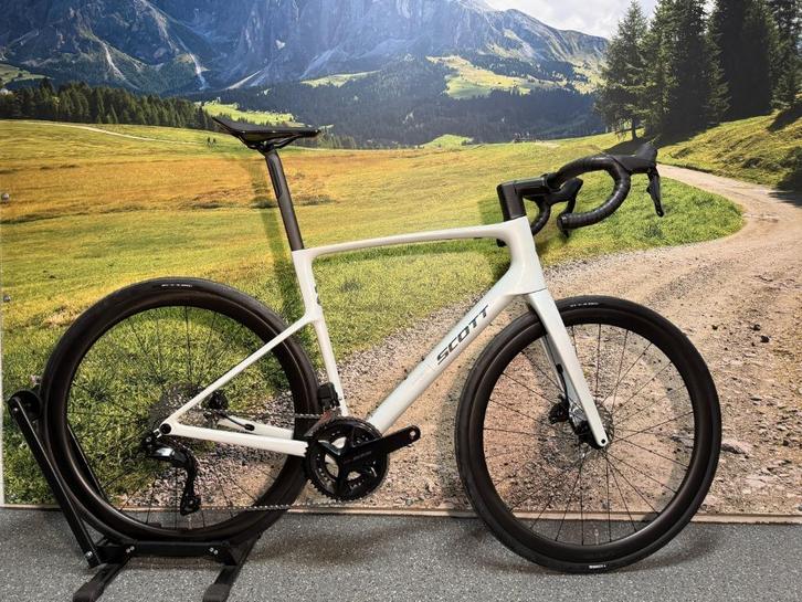 Scott Addict 30 L 56cm 2026 105 DI2 Syncros Capital € 3899,-, Fietsen en Brommers, Fietsen | Racefietsen, Nieuw, Heren, Overige merken