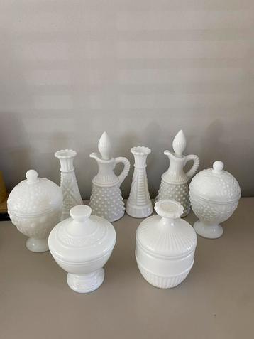 Melkglas collectei beschikbaar voor biedingen