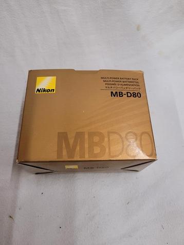 Nikon MB-D80 Battery Pack Grip beschikbaar voor biedingen