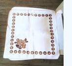 vintage  6 grote witte/oranje linnen servetten 39 x 39 cm, Huis en Inrichting, Keuken | Textiel, Ophalen of Verzenden, Zo goed als nieuw