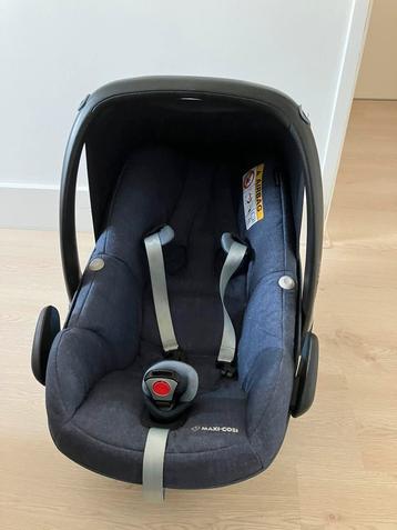 Maxi cosi pebble plus beschikbaar voor biedingen