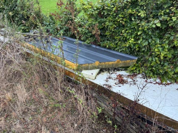 3 sandwichpanelen dakpanelen, Doe-het-zelf en Verbouw, Platen en Panelen, Zo goed als nieuw, Overige materialen, 100 mm of meer