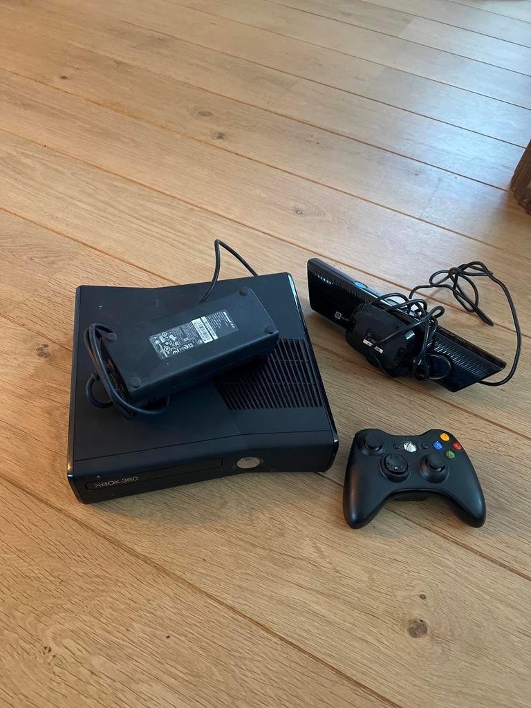 Xbox 360 - bijna nooit gebruikt, Ophalen, Overige genres, 1 speler, Eén computer