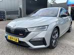 Skoda Octavia Combi 1.4 TSI RS iV PHEV Business 12 mnd Garan, Auto's, Stof, Gebruikt, 4 cilinders, Origineel Nederlands