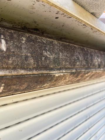 Rolluiken laten schoonmaken – snel & voordelig! beschikbaar voor biedingen