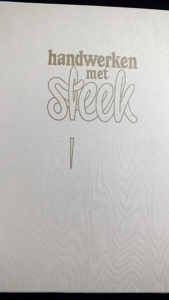 handwerken met steek 1984/12 maandbladen in album/ongebruikt, Hobby en Vrije tijd, Breien en Haken, Nieuw, Breien, Patroon of Boek