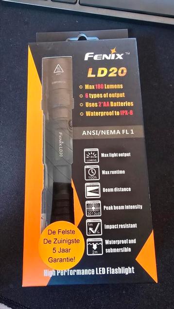 Fenix LD 20 zaklamp. Nieuw. beschikbaar voor biedingen