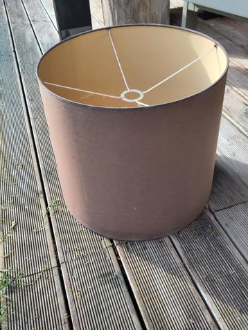 Lampenkap beschikbaar voor biedingen