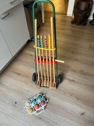 Kinder croquet spel compleet beschikbaar voor biedingen