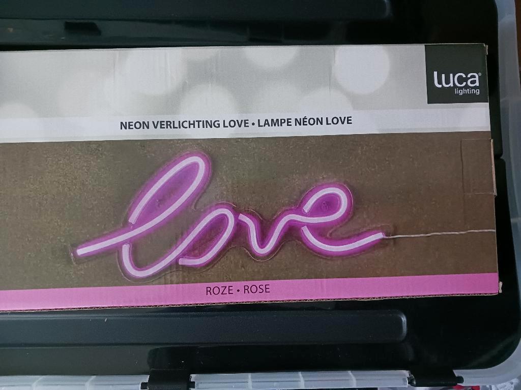 neon verlichting love nieuw in doos, Ophalen, Nieuw, Lichtbak of (neon) lamp