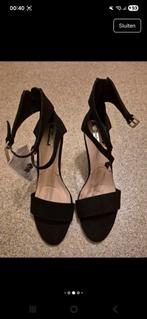 Leuke hakken, Kleding | Dames, Schoenen, Ophalen of Verzenden, Zo goed als nieuw