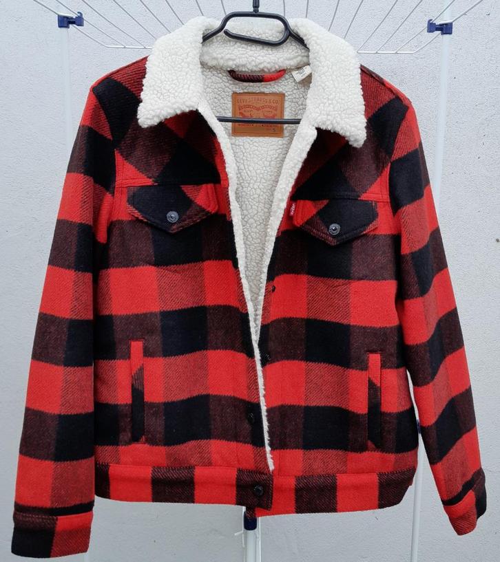 Prachtig Levi's Sherpa trucker jack mt S als nieuw!, Kleding | Heren, Jassen | Winter, Zo goed als nieuw, Maat 46 (S) of kleiner