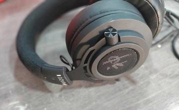 Gaming headset Aizen beschikbaar voor biedingen