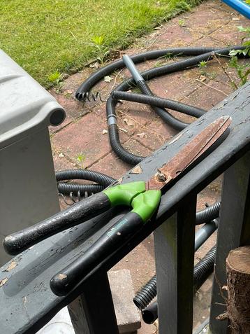 Heggeschaar beschikbaar voor biedingen