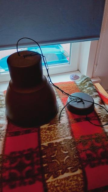 Gratis Eettafel Lamp - Industrieel Design beschikbaar voor biedingen