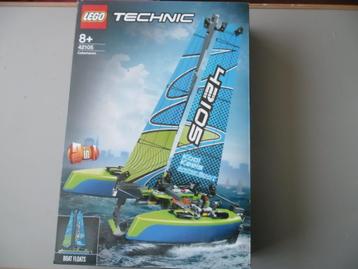 Lego set 42105 Catamaran beschikbaar voor biedingen