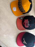 3 Baseball Caps - Atlanta, Bulls & Meer, Ophalen of Verzenden, Gedragen, One size fits all, Pet