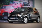 Toyota Aygo 1.0 VVT-i x-play limited FACELIFT (bj 2019), Voorwielaandrijving, Stof, 4 stoelen, Zwart