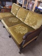 antiek bankstel met 2 stoelen, Ophalen