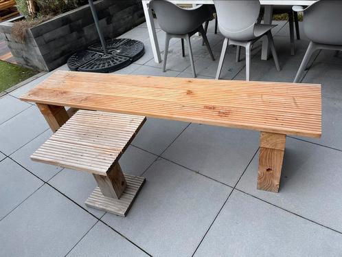 Douglas houten bank 200 cm + tafeltje zelfbouw, Tuin en Terras, Tuinbanken, Gebruikt, Hout, Ophalen