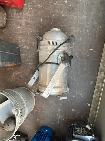 Theater spot beschikbaar voor biedingen