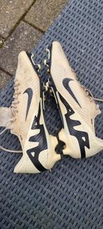 Nike Voetbalschoenen maat 43 - Gebruikt, Ophalen of Verzenden, Gebruikt, Schoenen