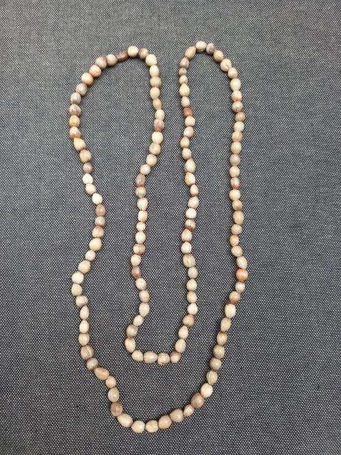 Vintage oude ketting afkomstig uit Kenia., Sieraden, Tassen en Uiterlijk, Kettingen, Gebruikt, Overige materialen, Overige kleuren