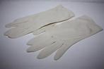 Oude crème kleurige 100% nylon handschoenen, Antiek en Kunst, Ophalen of Verzenden, Dames