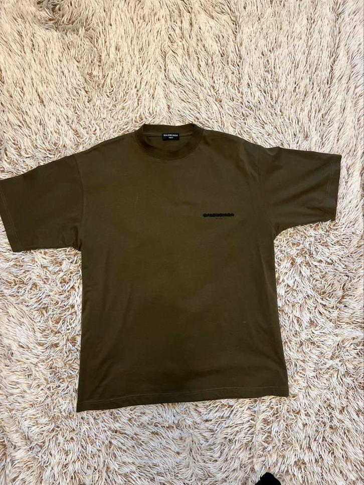 Oversized Balenciaga shirt maat L khaki nieuw, Kleding | Heren, T-shirts, Nieuw, Ophalen of Verzenden