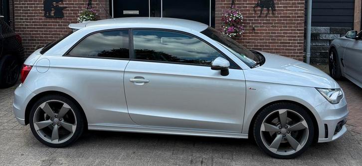 Audi A1 1.4 Tfsi pro Line S /Sportstoelen /Miltec uitlaat, Auto's, Audi, Particulier, A1, Benzine, B, Hatchback, Handgeschakeld
