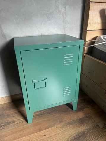 Locker nachtkastje leger groen beschikbaar voor biedingen