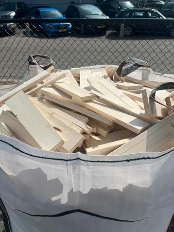 ACTIE: 8 BIGBAGS VUREN HAARDHOUT – €425 INCL BEZORGEN beschikbaar voor biedingen