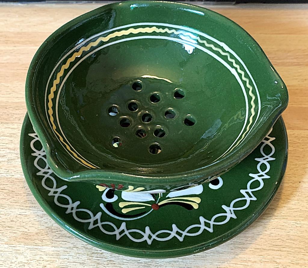 Hongaars Keramisch Bord + Uitlekschaaltje (Tresje), Ophalen
