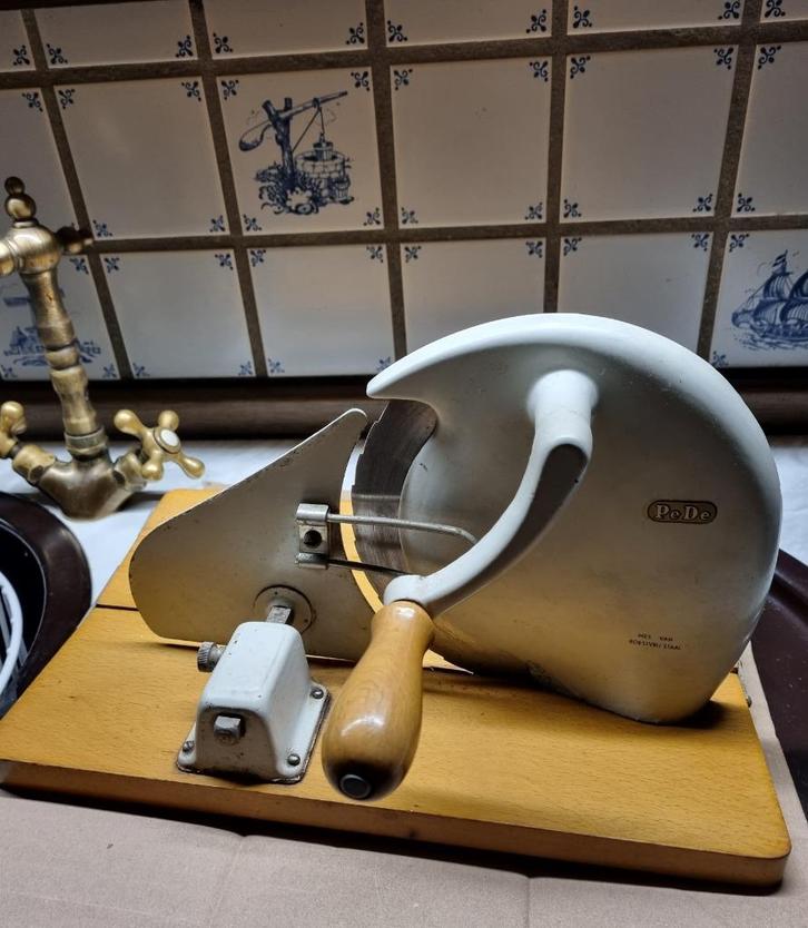 *** ANTIEKE PeDe HANDSNIJMACHIENE ***, Antiek en Kunst, Antiek | Keukenbenodigdheden, Ophalen of Verzenden