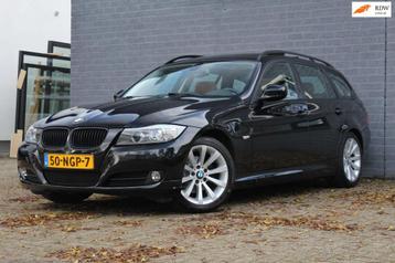 BMW 3-serie Touring 318i High Executive Leder, Trekhaak, NAP beschikbaar voor biedingen