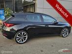 Seat Leon 1.5 eTSI FR DSG Panorama/Keyless/Sfeer/ACC, 1272 kg, Stof, 1498 cc, Zwart