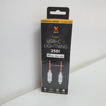 Xtorm USB-C naar Lightningkabel -  2,5 Meter beschikbaar voor biedingen