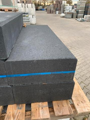 Traptrede Indus Black 100x35x15cm kleurecht!! €50,00 beschikbaar voor biedingen