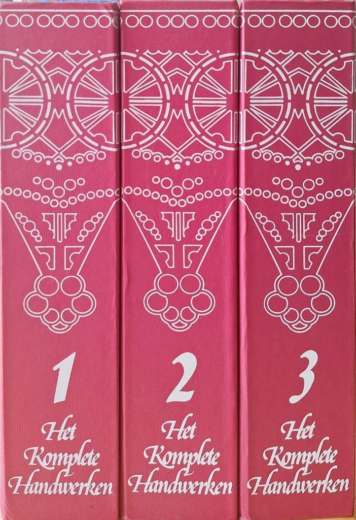 Het Komplete Handwerken, Boeken, Hobby en Vrije tijd, Overige onderwerpen, Ophalen of Verzenden