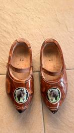 Klompen maat 21 met fries paard kleur bruin., Jongen of Meisje, Schoenen, Ophalen of Verzenden, Zo goed als nieuw
