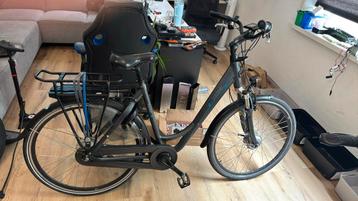 Trenergy fiets defect mag weg voor een prik beschikbaar voor biedingen