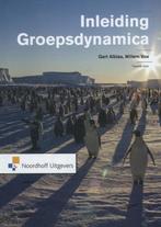Inleiding Groepsdynamica - Gert Albias, Willem Vos, Boeken, Studieboeken en Cursussen, Ophalen of Verzenden, Alpha, Zo goed als nieuw