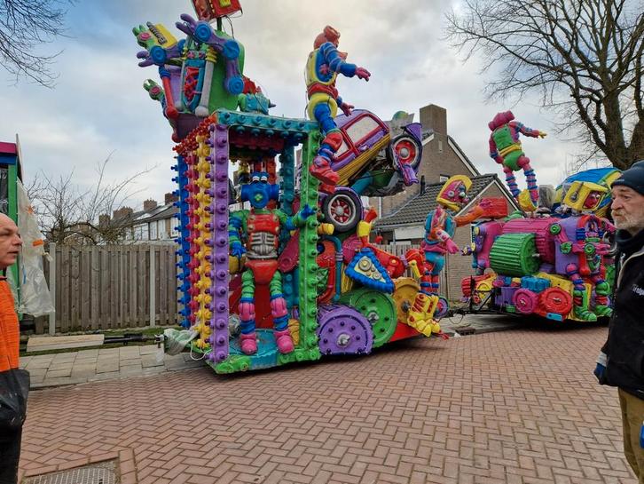 Mooie robots wagen 2 delig, Hobby en Vrije tijd, Feestartikelen, Zo goed als nieuw, Overige, Ophalen of Verzenden