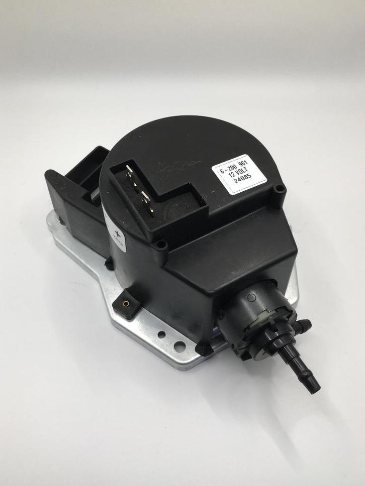 Te koop Ruitenwisservloeistof pomp chevrolet c10 c20 g10 k10, Auto diversen, Overige Auto diversen, Ophalen of Verzenden