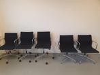 6 Vitra Eames EA107 stoelen. Vintage, Huis en Inrichting, Stoelen, Ophalen, Gebruikt, Zwart, Metaal