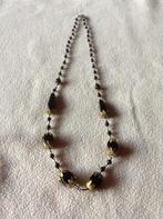 Antieke Ketting Zwarte Steen met koperen schulp, Sieraden, Tassen en Uiterlijk, Antieke sieraden, Ophalen of Verzenden, Overige materialen