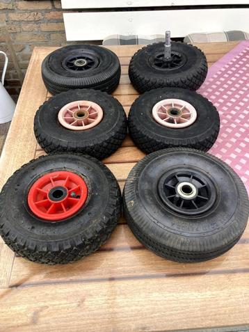 Te Koop 6 wielen  in prima staat beschikbaar voor biedingen