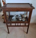 Antiek vitrinekastje met Dienblad, Antiek en Kunst, Antiek | Meubels | Kasten, Ophalen